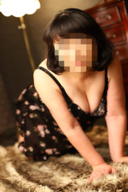 谷岡 さな映